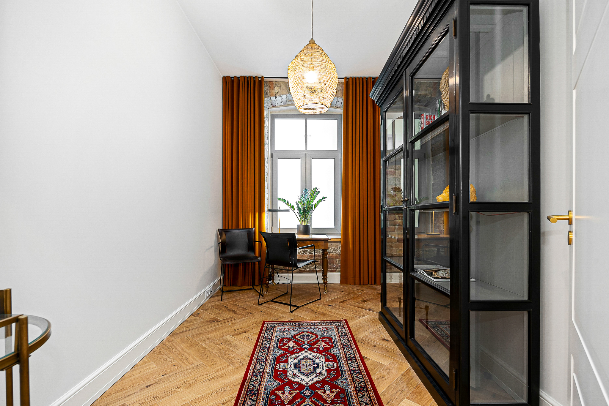 Tartu mnt 64 / Kabinet