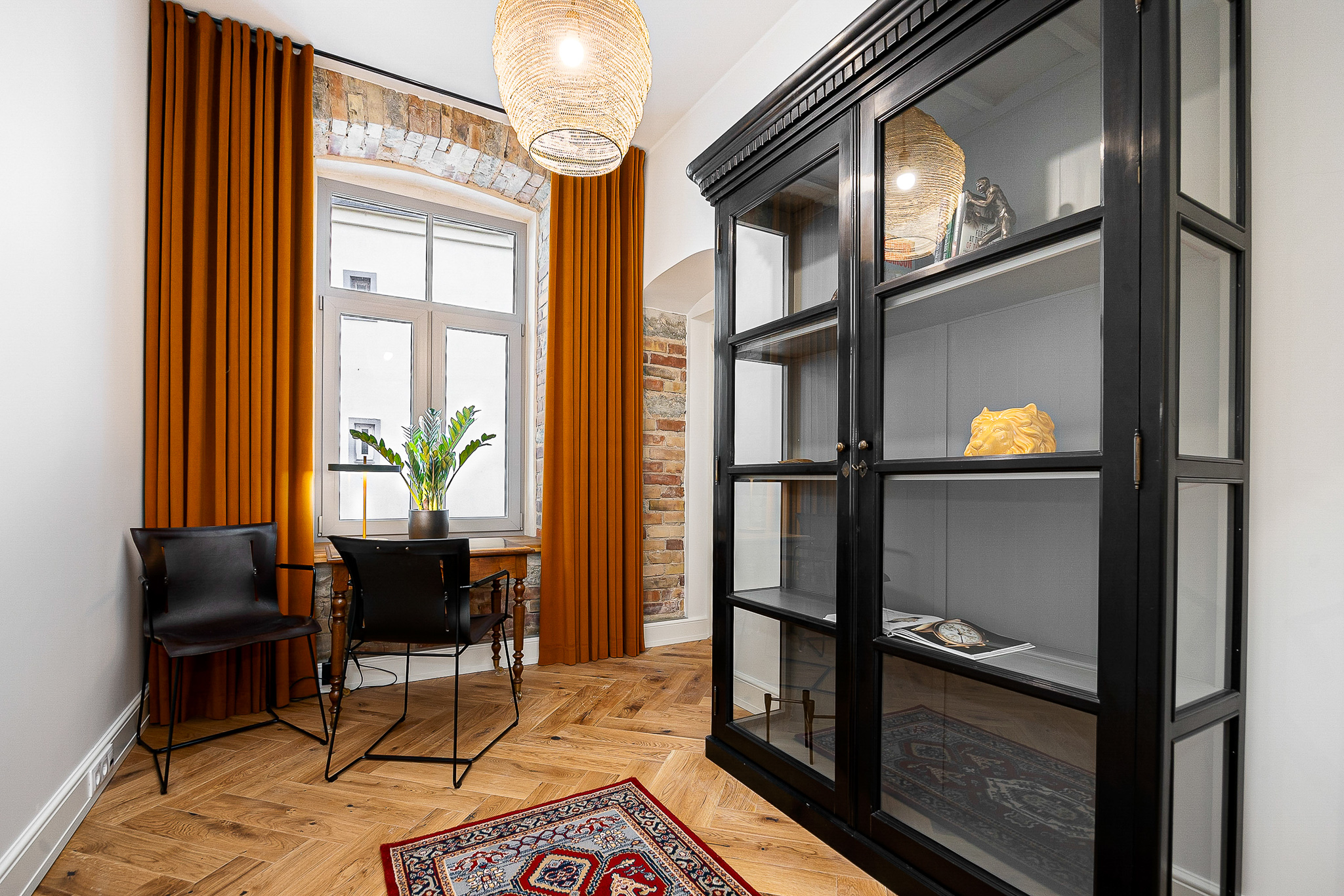 Tartu mnt 64 / Kabinet